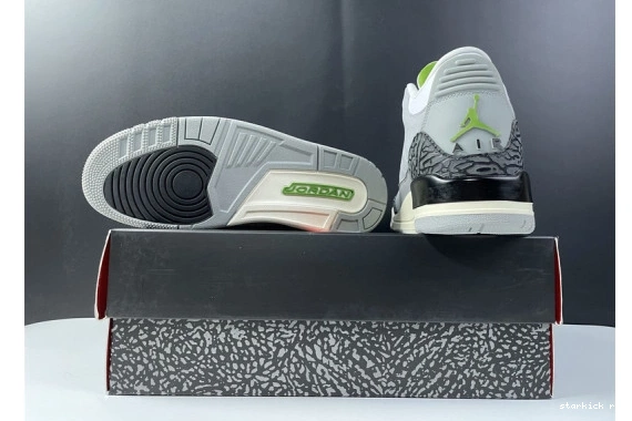 Chlorophyll Jordan Retro 3 136064-006 136064-006 Air 0429